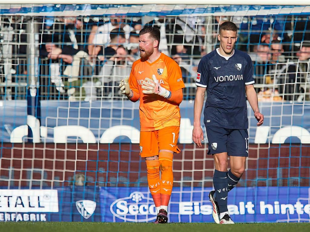 2025-03-16 Timo Horn VfL Bochum - Eintracht Frankfurt Foto Lukas (53)